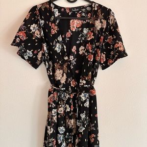 Lulu’s Maxi Wrap Dress